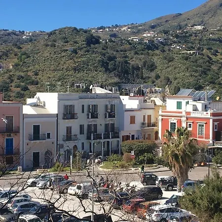 Il Castello 4* Città di Lipari