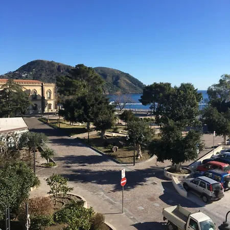 Il Castello 4* Città di Lipari