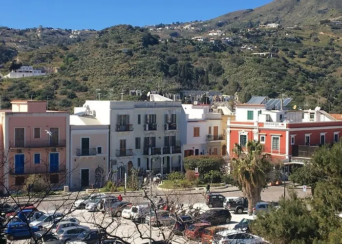 Il Castello 4* Città di Lipari