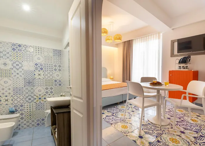 Il Castello 4* ليباري